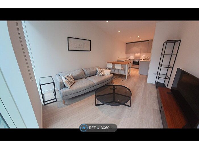 1 Bedroom Flat To Rent In Tennyson Apartments, Croydon, CR0