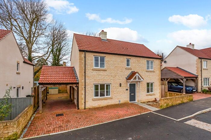 4 Bedroom Detached House To Rent In Cedar Tree Close, Hilperton, Trowbridge, BA14