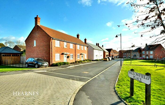 3 Bedroom Semi-Detached House For Sale In Fallowfield Place, Wimborne, BH21