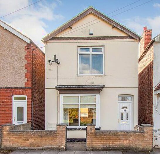 3 Bedroom Detached House To Rent In Adwick Avenue, Toll Bar, Doncaster, DN5