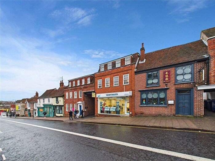 1 Bedroom Flat To Rent In North Hill, Colchester, Essex, CO1
