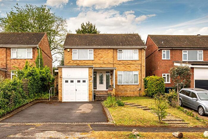 4 Bedroom Detached House For Sale In Kingsley Crescent, High Wycombe, HP11