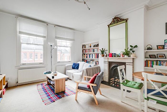 1 Bedroom Flat To Rent In Dennington Park Road, West Hampstead, NW6