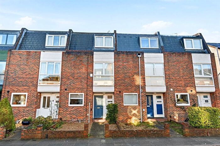 4 Bedroom Terraced House For Sale In Stanhope Terrace, Heathfield South, Twickenham, TW2