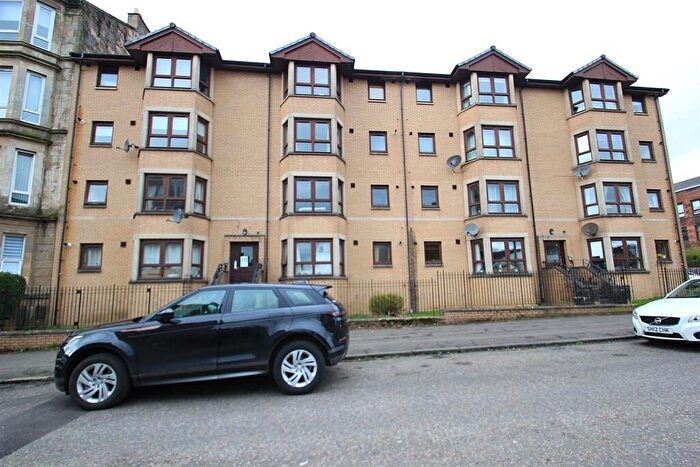 2 Bedroom Apartment To Rent In Meadow Park Street, Dennistoun, G31