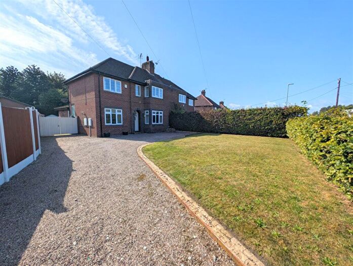 3 Bedroom Semi-Detached House For Sale In Mere Road, Weston, Crewe, CW2