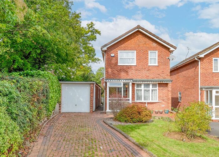 2 Bedroom Detached House For Sale In Painswick Close, Redditch, B98