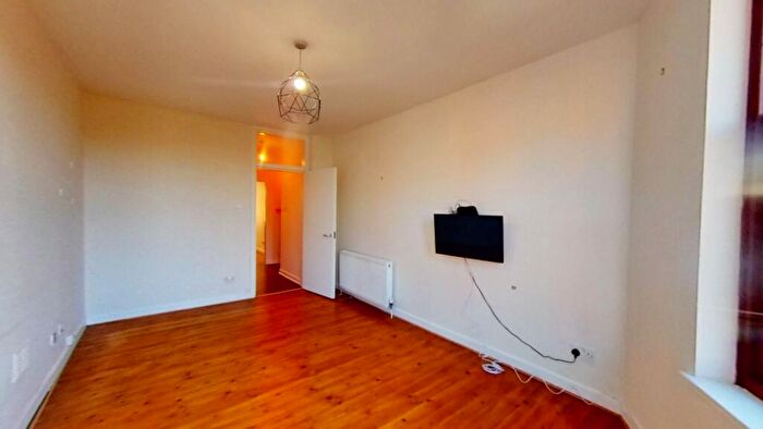 1 Bedroom Flat For Sale In Maule Drive, Glasgow, Glasgow City, G11
