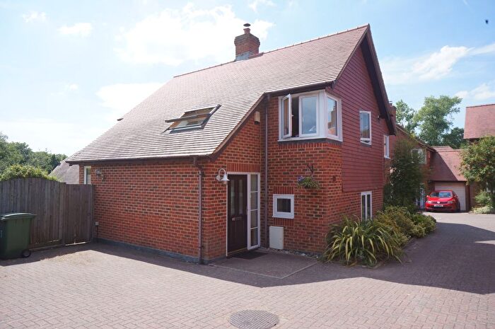 3 Bedroom Semi-Detached House To Rent In Amery Hill, Alton, Hampshire, GU34