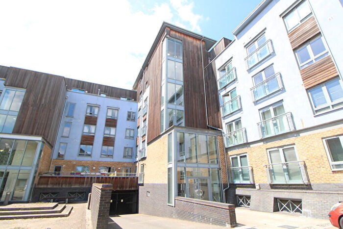 2 Bedroom Flat To Rent In Quayside Drive, Colchester, CO2