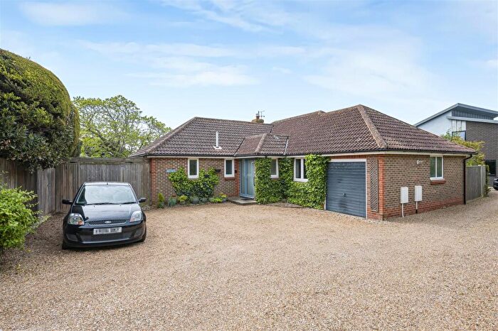 4 Bedroom Detached Bungalow For Sale In Heathfield Road, Seaford, BN25