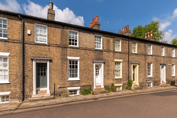3 Bedroom Terraced House To Rent In Fair Street, Cambridge, CB1