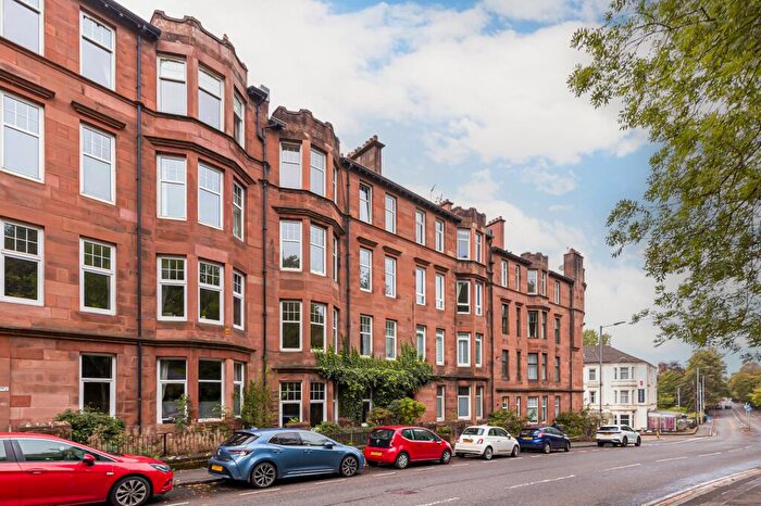 2 Bedroom Apartment For Sale In Langside Avenue, Shawlands, Glasgow, G41