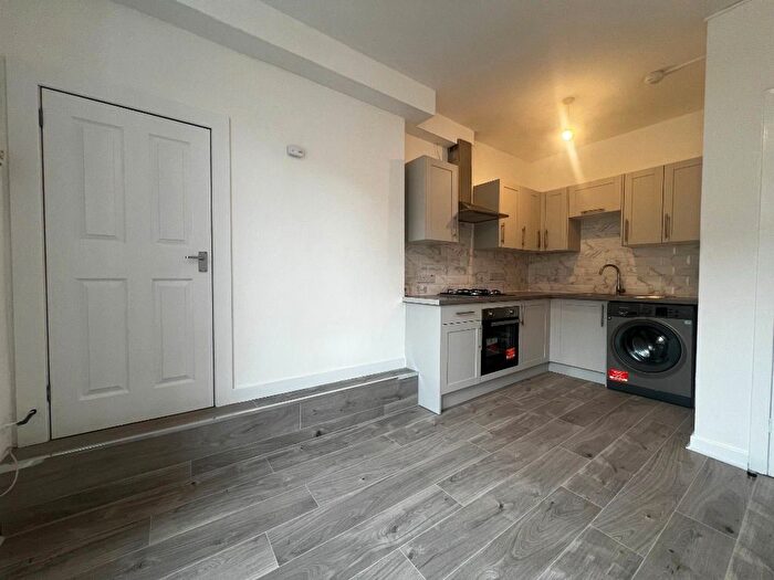 1 Bedroom Flat To Rent In Govanhill Street, Govanhill, Glasgow, G42