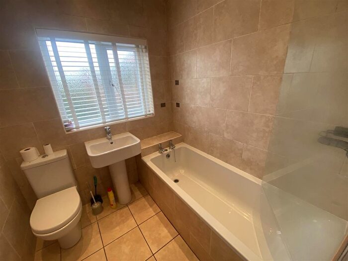 2 Bedroom Semi-Detached House For Sale In Seaburn View, New Hartley, Whitley Bay, NE25