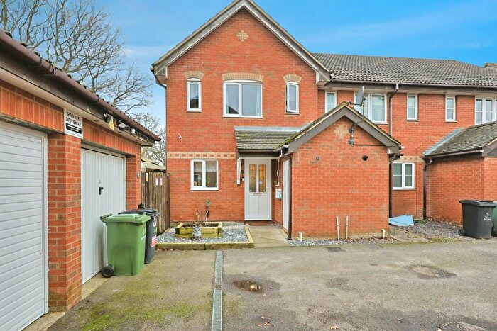 3 Bedroom End Of Terrace House For Sale In Brunswick Close, Dereham, NR19