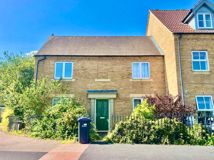 3 Bedroom House To Rent In Kings Avenue, Ely, CB7