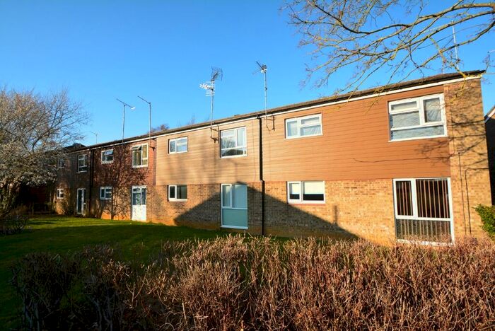 1 Bedroom Flat For Sale In Essendyke, Bretton, PE3
