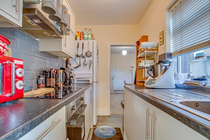 2 Bedroom Semi-Detached House For Sale In King Street, Worksop, S80