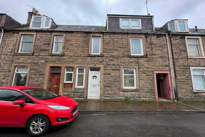 1 Bedroom Flat To Rent In Trinity Street, Hawick, TD9