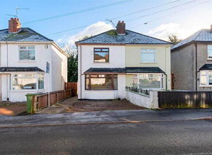 2 Bedroom Semi-Detached House For Sale In Sunnymede Park, Belfast, BT17