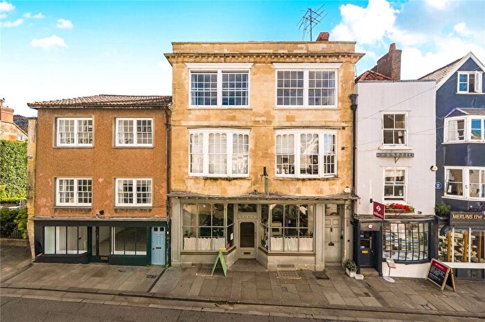 3 Bedroom Apartment For Sale In Sadler Street, Wells, BA5