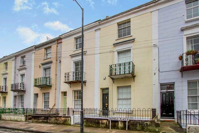 6 Bedroom Terraced House To Rent In Oakfield Place, Bristol, BS8
