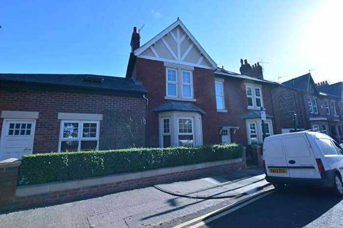 8 Bedroom Property To Rent In Tankerville Terrace, Newcastle Upon Tyne, NE2