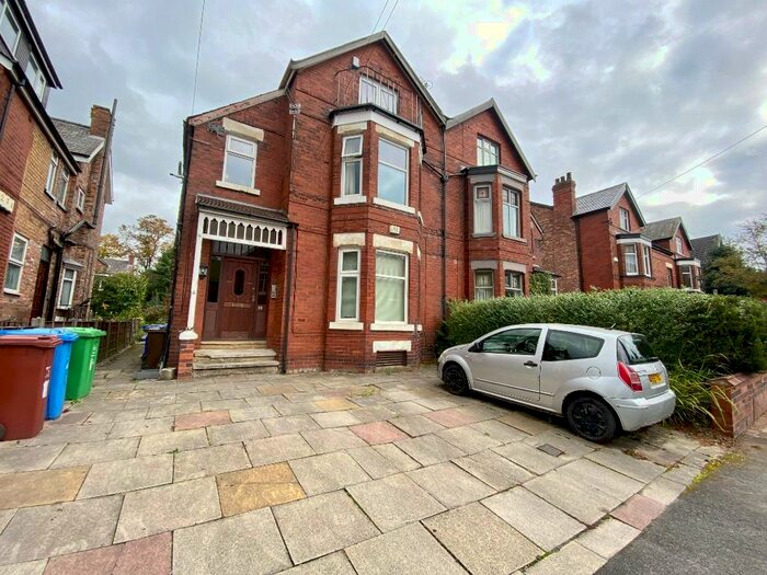 1 Bedroom Flat To Rent In Ellesmere Road, Manchester, M21