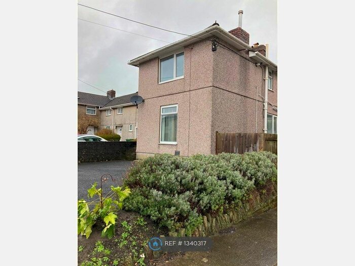 3 Bedroom Semi-Detached House To Rent In Tyle Teg, Burry Port, SA16