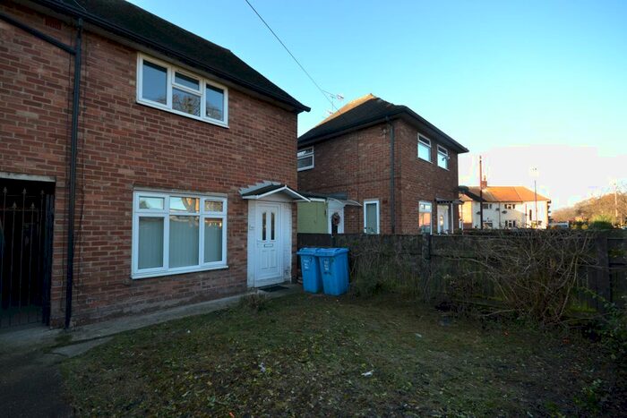 2 Bedroom Semi-Detached House To Rent In Shannon Road, Hull, HU8