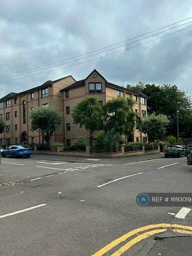 2 Bedroom Flat To Rent In Ingleby Drive, Glasgow, G31