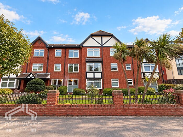 1 Bedroom Flat For Sale In Flat, St. Andrews Court, St. Andrews Road North, Lytham St. Annes, Lancashire, FY8