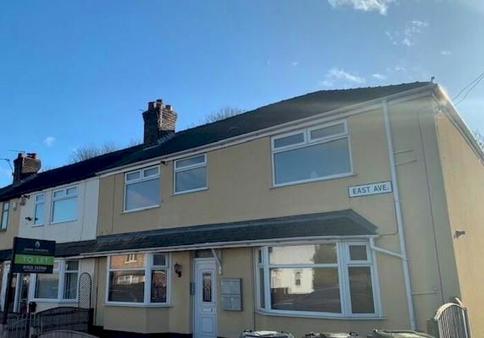 1 Bedroom Flat To Rent In East Avenue, Warrington, WA2