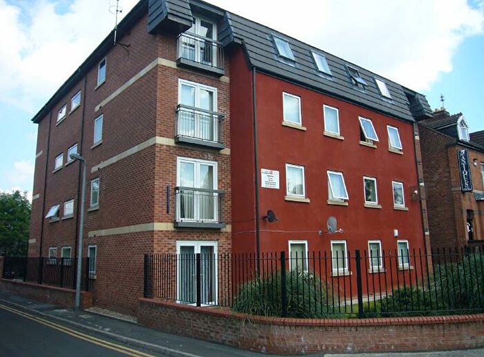 2 Bedroom Flat To Rent In Quince House, Milton Place, Salford, M6