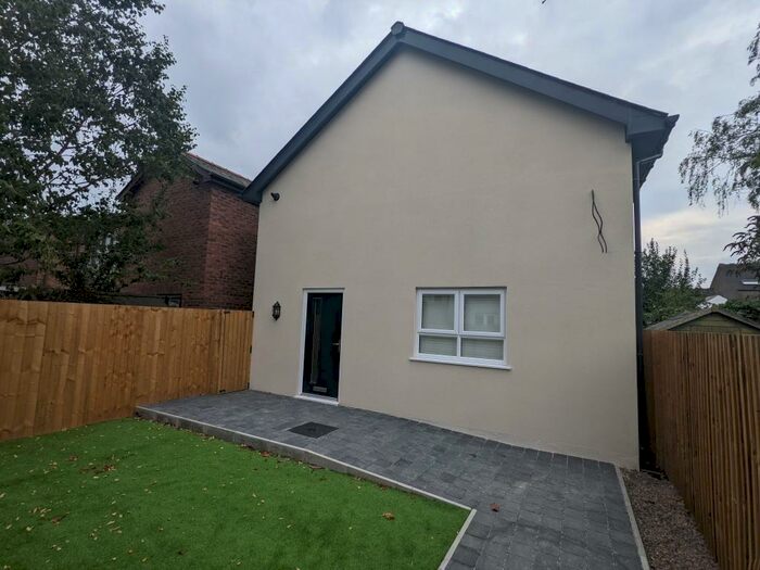 2 Bedroom Detached House To Rent In Egerton Street, Cardiff, CF5