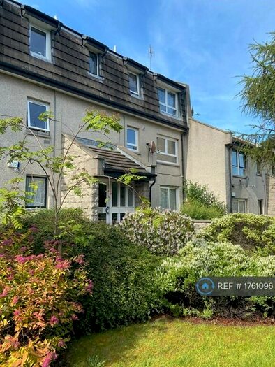 2 Bedroom Flat To Rent In Ardarroch Court, Aberdeen, AB24