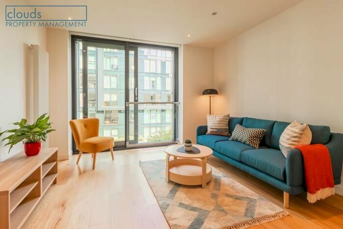 1 Bedroom Flat To Rent In Simpson Loan, Quartermile, EH3