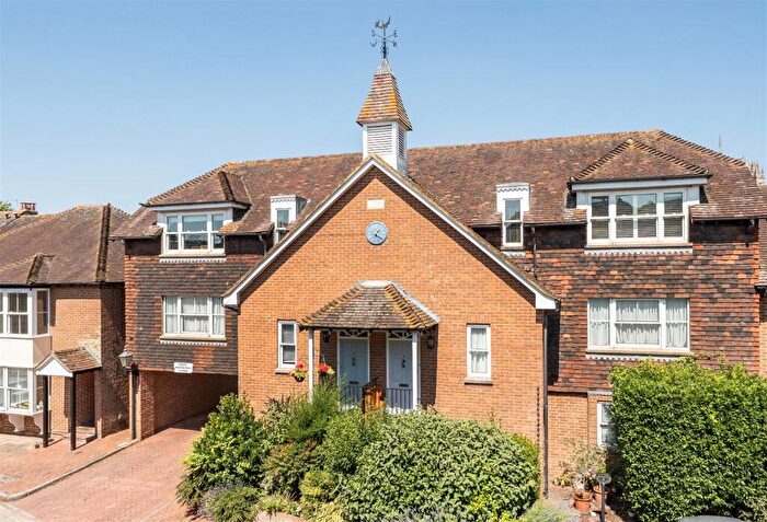 2 Bedroom Apartment For Sale In Tarrant Wharf, Arundel, BN18