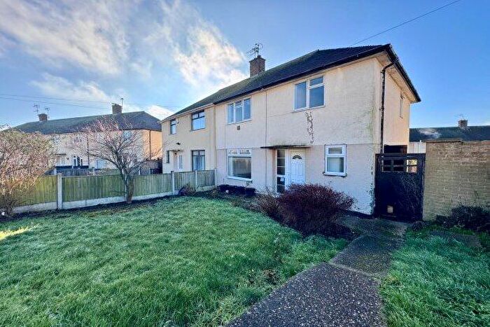 3 Bedroom Property To Rent In Wheatacre Road, Nottingham, NG11