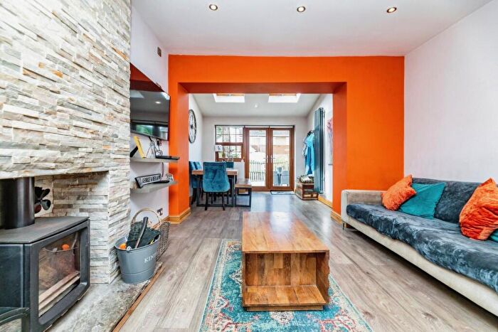 2 Bedroom Cottage For Sale In The Square, Harley, Rotherham, S62