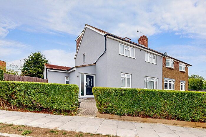 5 Bedroom Semi-Detached House For Sale In Merrion Avenue, Stanmore, HA7