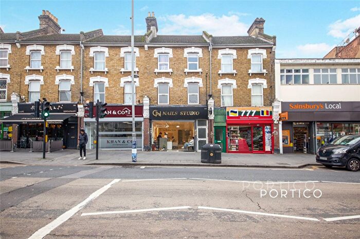 2 Bedroom Flat To Rent In High Road, London, E10