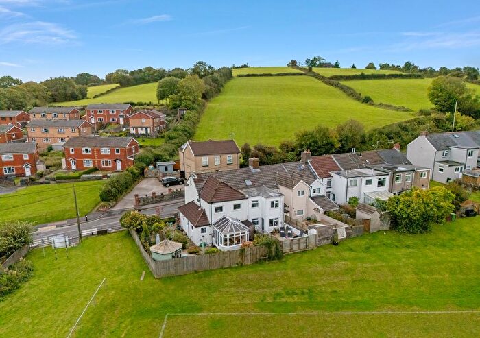 3 Bedroom Terraced House For Sale In Newbridge Road, Llantrisant, CF72