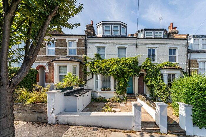 4 Bedroom Terraced House For Sale In Eland Road, London, SW11