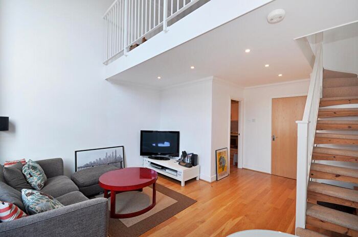 1 Bedroom Apartment To Rent In Gunter Grove, SW10