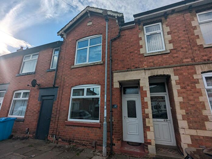 2 Bedroom Terraced House To Rent In Clarence Road, Kettering, NN16