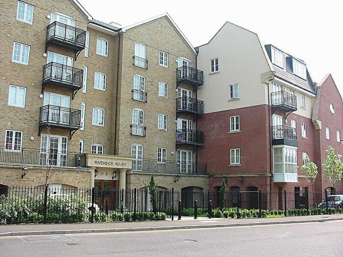 2 Bedroom Apartment To Rent In Riverside House, Fobney Street, Reading, RG1