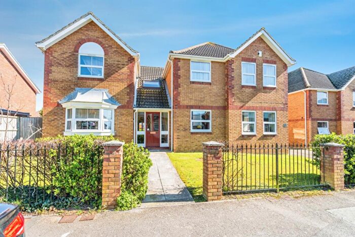 1 Bedroom Flat For Sale In Neville Road, Bognor Regis, PO22