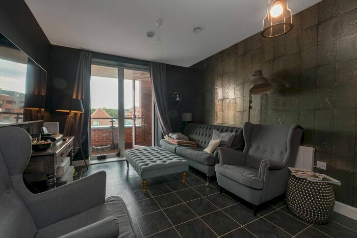 2 Bedroom Flat To Rent In Ladysmith Road, Harrow, HA3